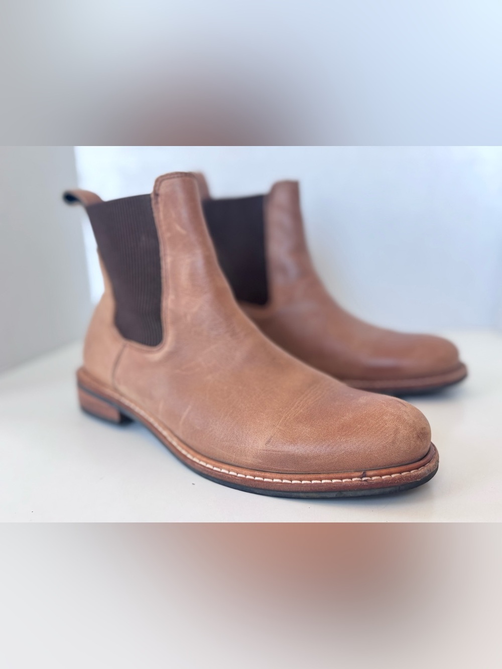Nisolo Carmen Leather Chelsea Boots Almond Short Shoes Women’s Size 8